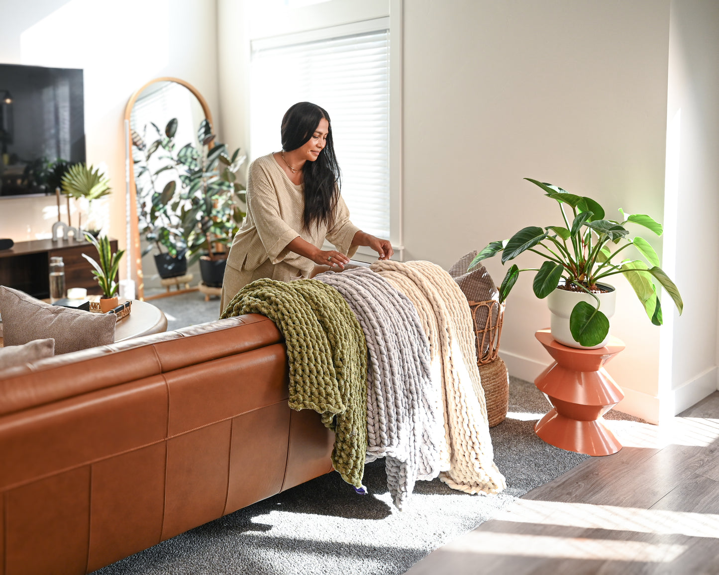 Willa and Belle 50"x60" Tighter Chunky Knit Throw Blanket